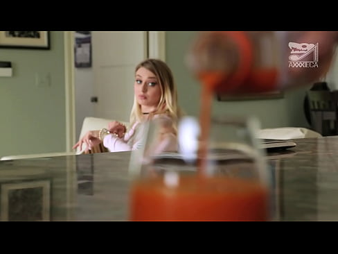 ❤️ Халуухан охин нь том хөхтэй, бариу pussy авдаг тахиа нь ялагдагч, гэхдээ маш хэцүү Супер секс mn.oldsex.ru ❌️